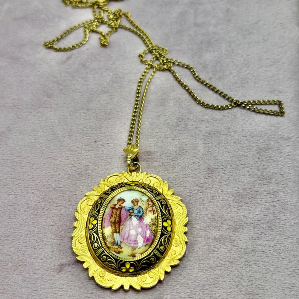 Vintage Limoges Gold and Black Vintage Pendant Necklace